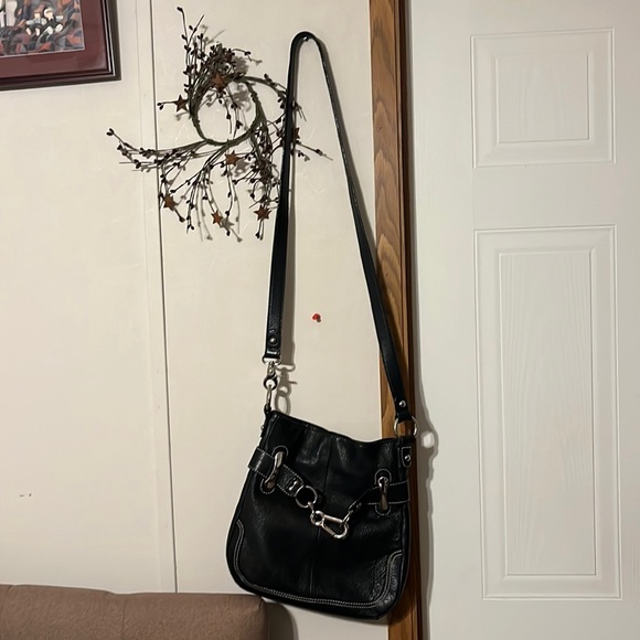 B Makowsky pebbled leather black purse with silver buckles and animal print - Picture 3 of 10